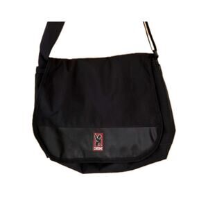 Excellent condition Chrome messenger bag, USA Made, waterproof 16x13 Nylon